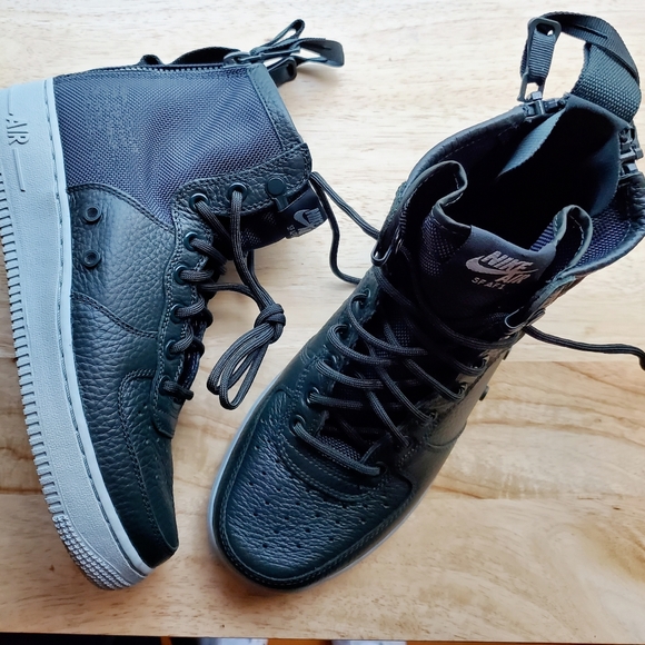 Nike Shoes - NIKE AIR SF AF 1 Womens Sneakers NWOT